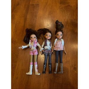 MGA entertainment moxie girlz doll bundle 2009